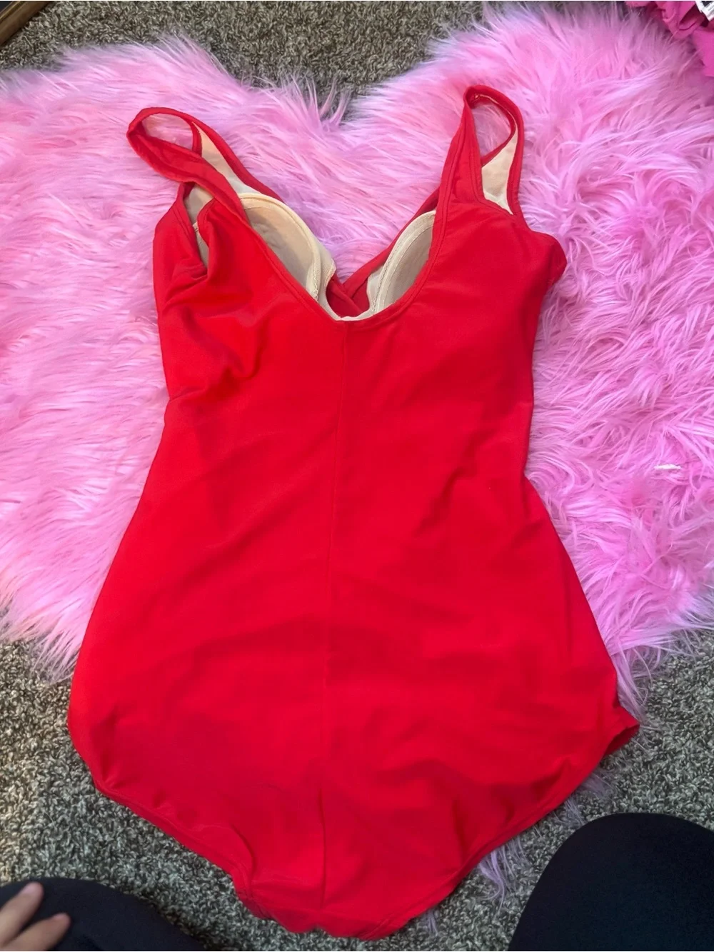 Vintage Beach Bay Red One Piece Swimsuit Gold Button Ruched Side Size 10